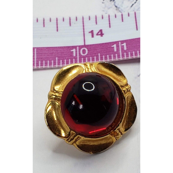 Flower Clip on Vintage Gold Tone Earrings with Red stone - Picture 4 of 5